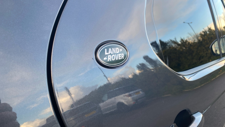 Land Rover Discovery Diesel 3.0 D300 R-Dynamic SE Commercial Auto